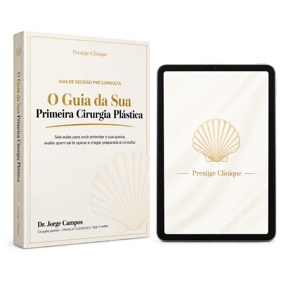 O guia impresso ao lado do tablet com o material aberto